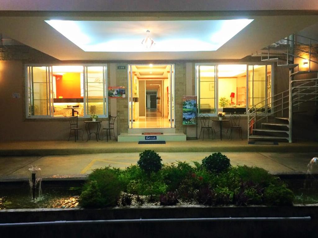 Chumphon Travelodge Esterno foto