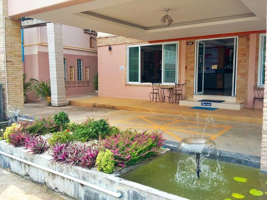 Chumphon Travelodge Esterno foto