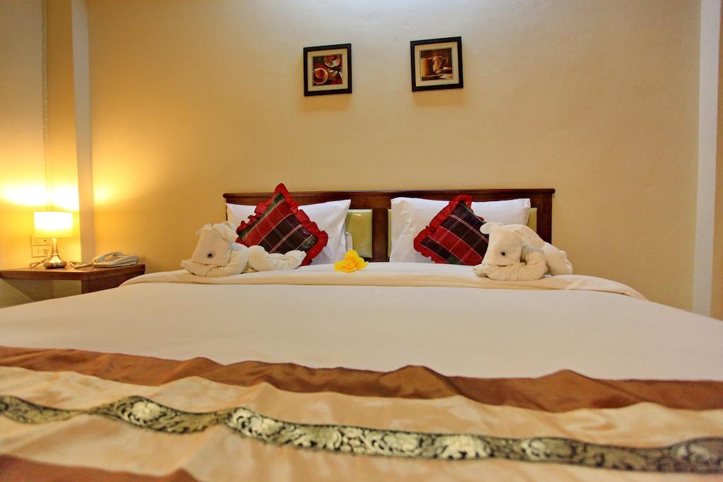 Chumphon Travelodge Esterno foto