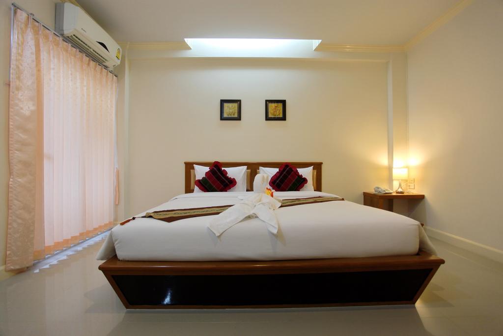Chumphon Travelodge Esterno foto
